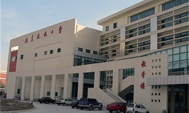 福澤萬(wàn)千學(xué)子，碧淶學(xué)?？諝庠礋崴畽C(jī)成校園熱水新選擇